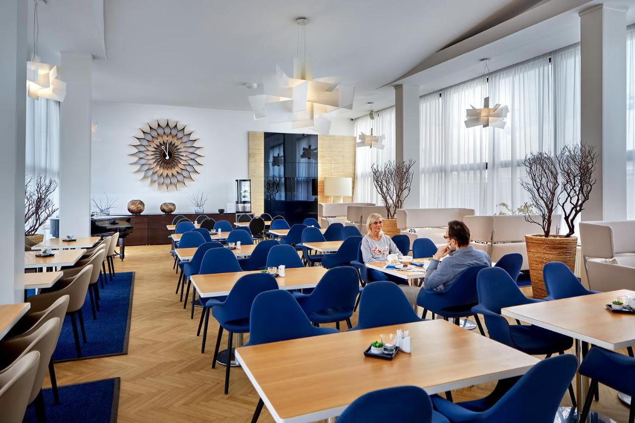 Wellness Hotel Orlík Kozarovice Exterior foto